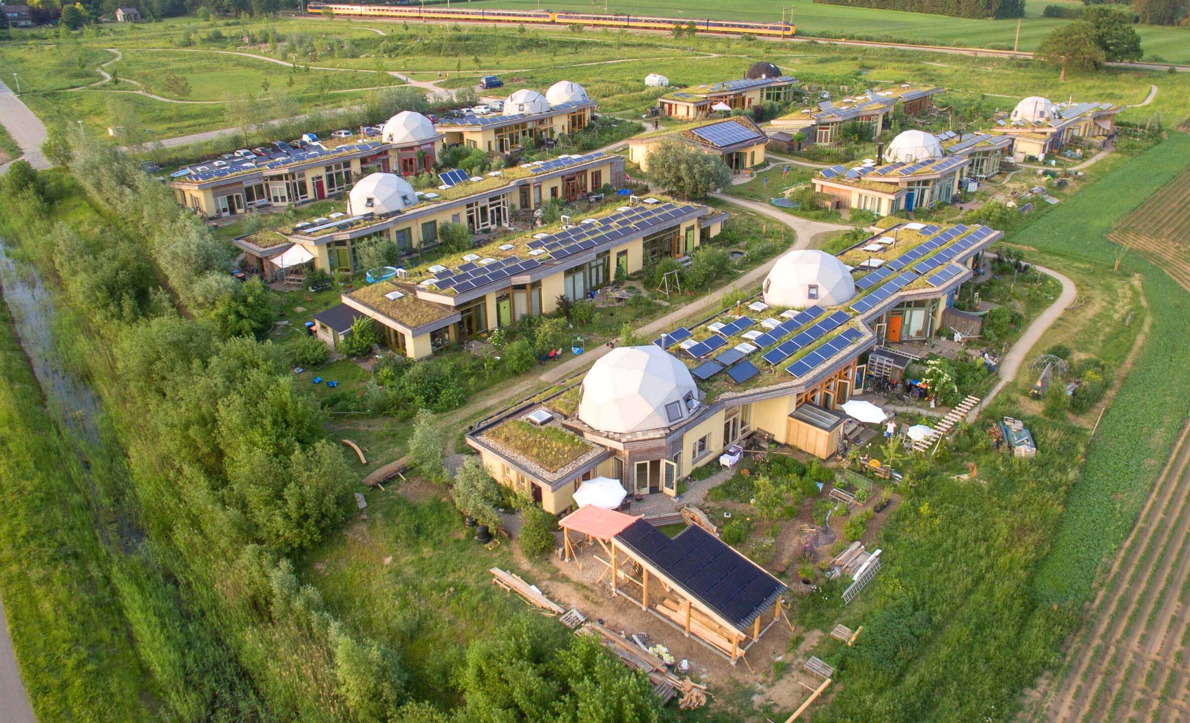 aardewoningen olst architect duurzaam ecologisch zelfvoorzienend