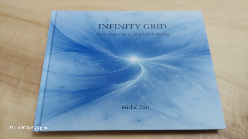 Omslag van het boek Infinity Grid van Michel Post.
