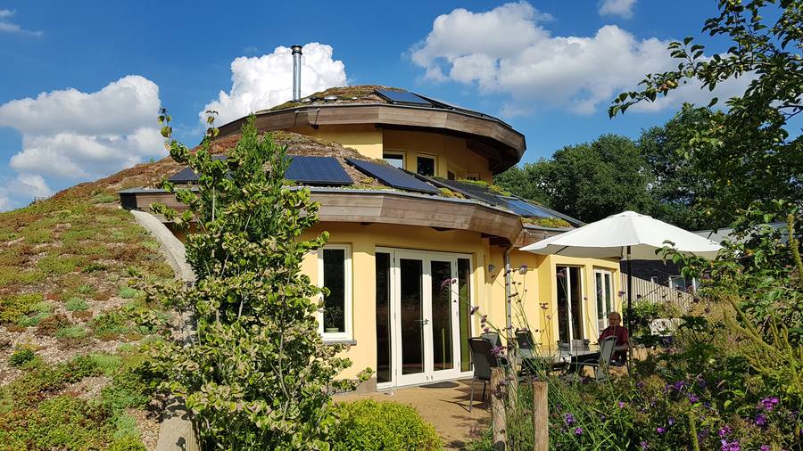 Aardewoningen