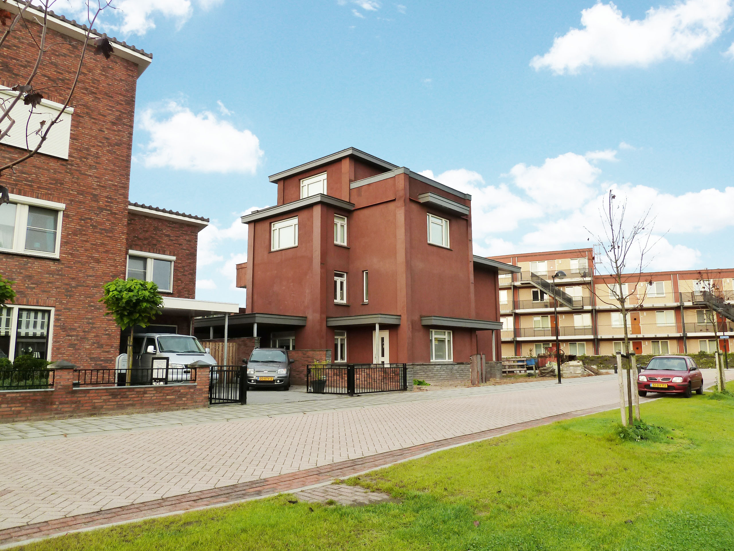 De opgeleverde strobalen woning in Kampen